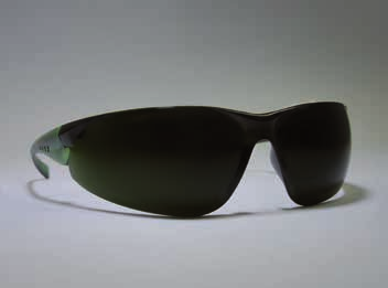 Accessori per saldatura Welding accessories Occhiali WELD-PLUS WELD-PLUS glasses Filtro per saldatura a gas PC DIN 5, montatura confortevole ed ergonomica, astine di colore verde scuro trasparenti