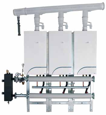 Caldaie a basamento Class 5 BASSO NOx IP X4D PROTEZIONE ELETTRICA TEMPERATURA SCORREVOLE Sistemi modulari a condensazione DEWY EQUIPE Sistema modulare con più generatori premiscelati a condensazione