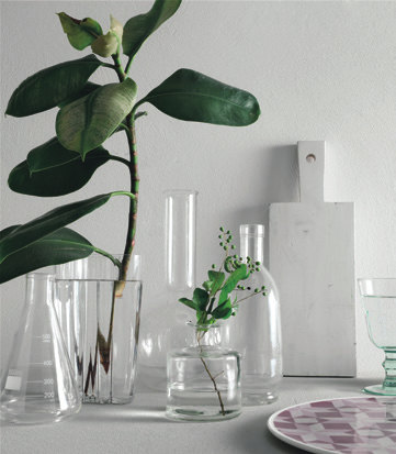 The chest of drawers conceals a smaller drawer inside to hold and organise silverware and various