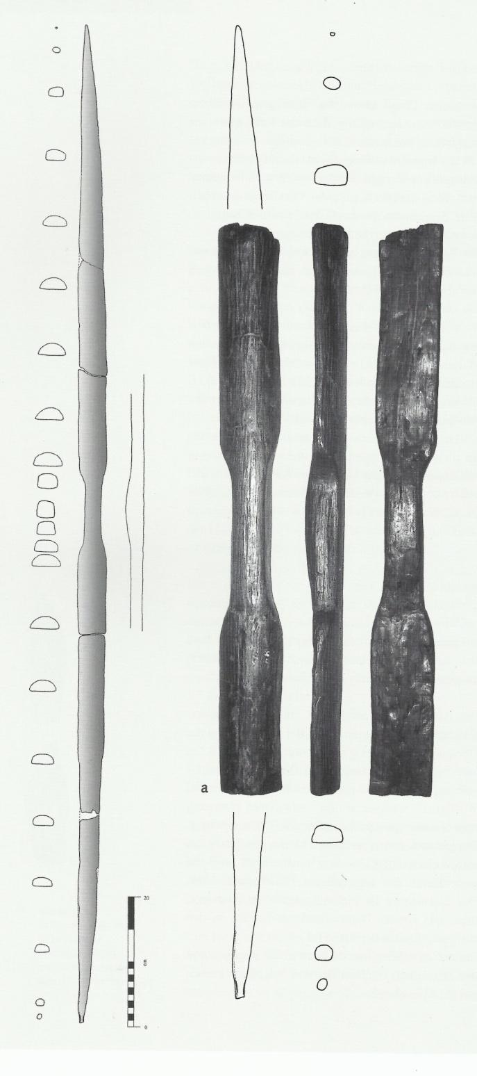 Holmegard (Dk) - 8000-6500 ac Un arco di olmo completo lungo 153 cm ed un frammento di arco di olmo lungo 90,5 cm originariamente