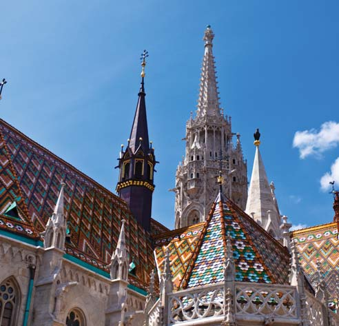 Budapest All Inclusive - 5 giorni Visegrad Gödöllö Szentendre BUDAPEST Località visitate Budapest - Castello di Gödöllö - Ansa del Danubio - Szentendre - Visegrad 1 giorno VERONA - BUDAPEST (km 890)