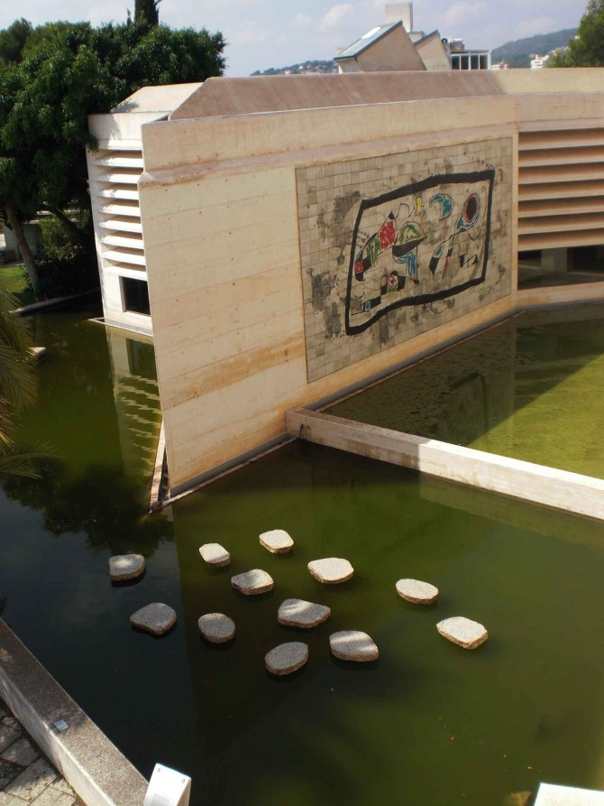 Fondazione Pilar e Joan Mirò a Palma di Maiorca viene inaugurata nel 1992, progegata dall ArchiteTo Rafael Moneo.