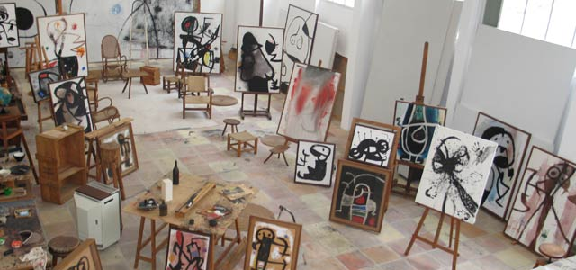 La Fondazione Pilar e Joan Mirò ospita anche l atelier-laboratorio dell ar5sta posto in