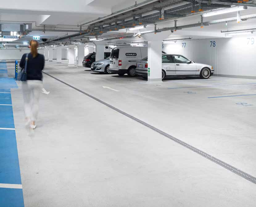 Klosterhof, Germania Installazione rapida e veloce Green Parking è un sistema intelligente, completo di apparecchi di illuminazione e sistema di controllo, facile da installare e pronto subito