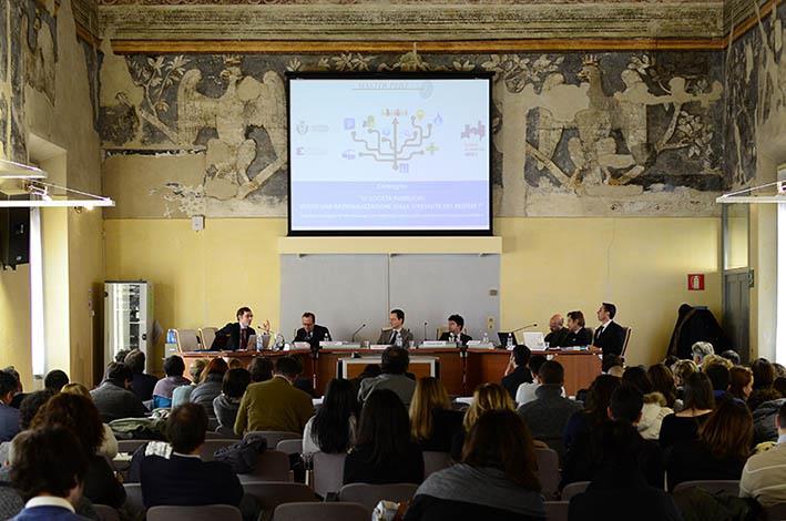 Metodologie e servizi didattici Metodologie Lezioni frontali; Discussione di casi reali e di applicazioni operative tramite working group; Convegni, Workshop interattivi, Seminari tematici e Tavole