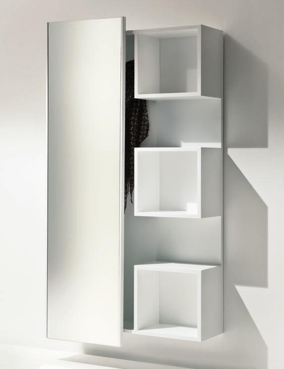 Sliding mirror with aluminium mechanism.