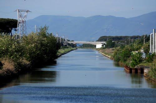 3 - Linea di azione 1 infrastrutture per i settori produttivi Riqualificazione dell'area industriale attraverso la realizzazione di infrastrutture e