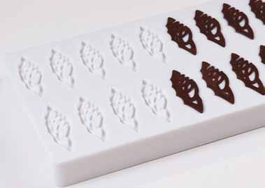 Designed and produced to give pastry chefs a perfect tool to create fine chocolate decorations.
