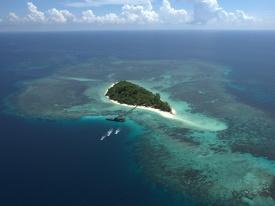 Giorno 12 Bilit - Sandakan - Semporna - Mataking - Lankayan o altra isola Sveglia di buon mattino al suono di Buceri e uccelli esotici per visitare