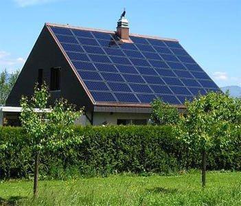 REQUISITI RICHIESTI PER IMPIANTO FOTOVOLTAICO ALMENO 21 MQ DI TETTO DISPONIBILE E UNA FALDA