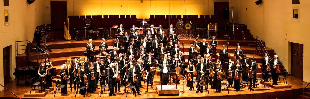 COSÌ GLI ABBONAMENTI Le formule di abbonamento alla Stagione 2016-2017 dell Orchestra Sinfonica Nazionale della Rai mantengono l articolazione in due turni da 24 concerti ciascuno (Rosso alle 20.