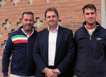 Nell area di Mirandola, una delle Qui a fianco,u da sinistra, Marco Vincenzi, Stefano Buganza e Daniele Vincenzi hanno collaborato alla realizzazione delle unità produttive dell area di Mirandola.