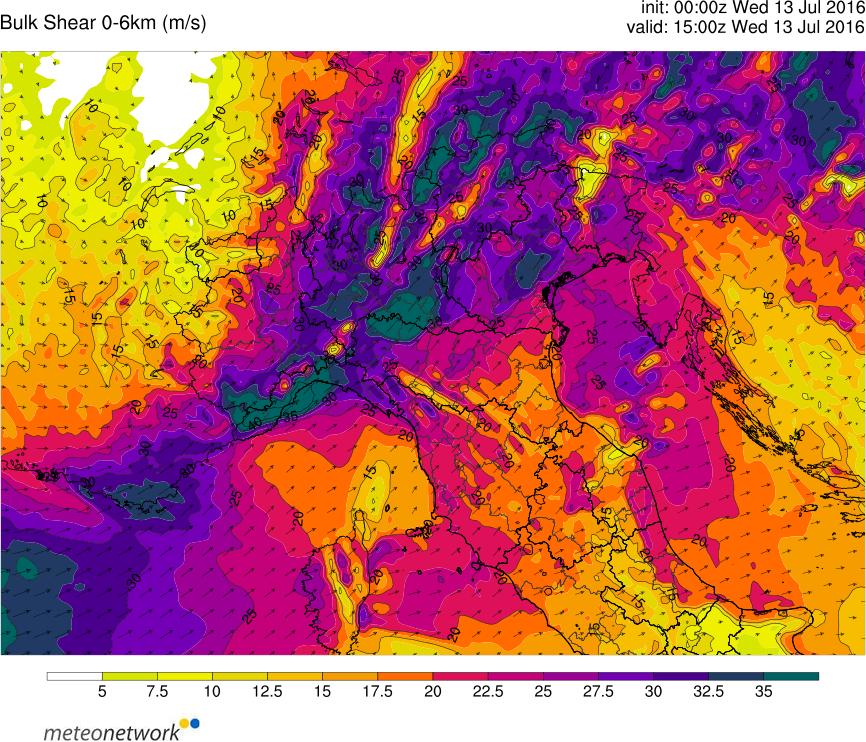 I LAM, modelli ad area limitata, erano riusciti ad individuare i valori elevati di windshear in velocità, ma hanno sovrastimato di molto il windshear in direzione (Figure 15a e 15b).