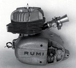 Cos è il motore a scoppio Il motore a scoppio è un dispositivo in grado di trasformare l energia termica(della benzina,del diesel o del metano)in energia