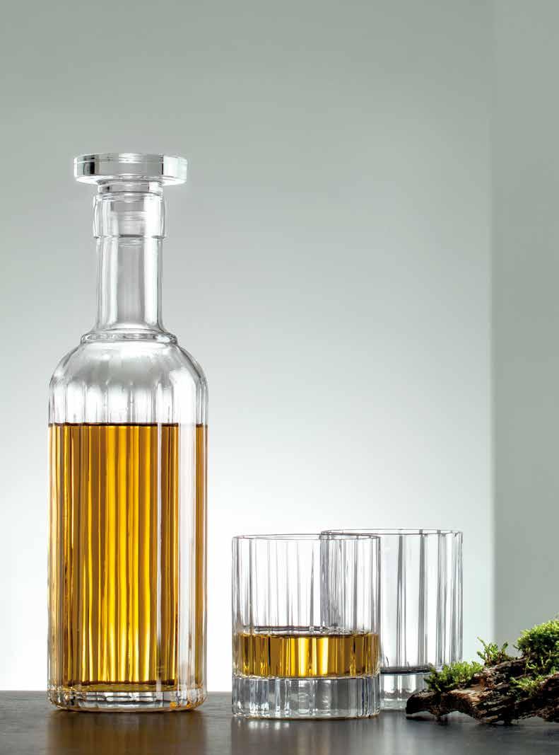 Bottiglie e Decanter per distillati Accessori per la tavola, per il servizio dei distillati.