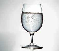 Ciascuna acqua ha il suo sapore acque minerali Le acque minerali non sono tutte uguali, possono avere più o meno gusto, più o meno personalità, proprio come il vino.
