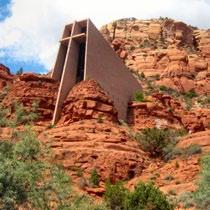 Ed eccoci poi a Sedona, in mezzo alla terra della Roccia Rossa. Siamo nel cuore dell Arizona centrale, in un luogo famoso al mondo per la sua bellezza, per la sua natura e per le emozioni che regala.