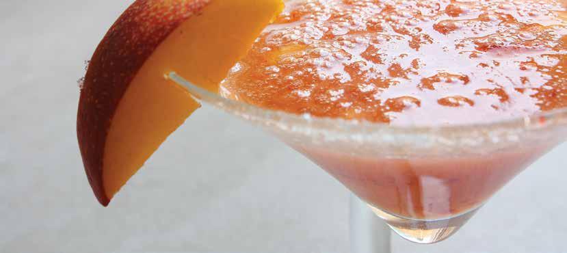 Caipisoska alla fragola 4,00 Pineta 4,00 Gin Fizz