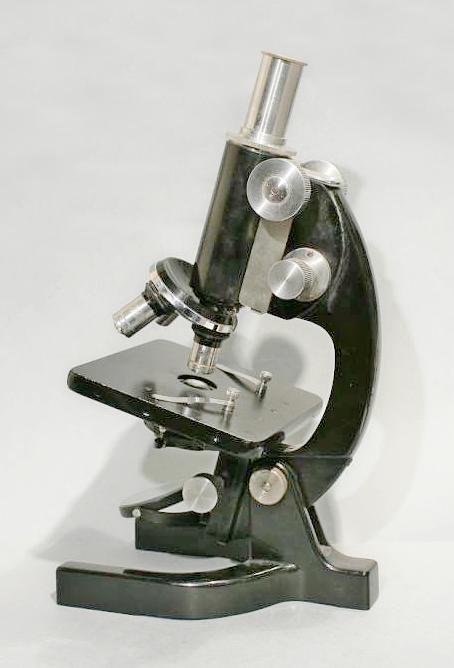 Scheda tecnica n 128 Microscopio diritto OFFICINE GALILEO, Mod. Sb4 Matr. 38893 (circa 1960) Nella scheda 116, pagg.