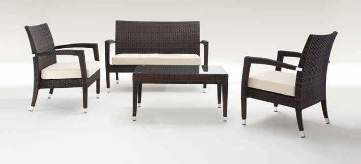 Modular aluminium set with five armchairs and a table with a glass top. Cushions and pillows included.