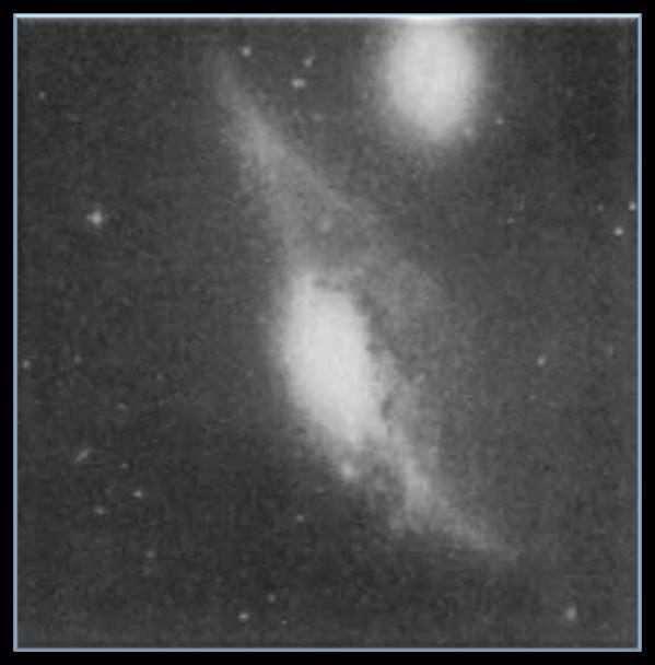 b) NGC4438- vicino al centro di Virgo.