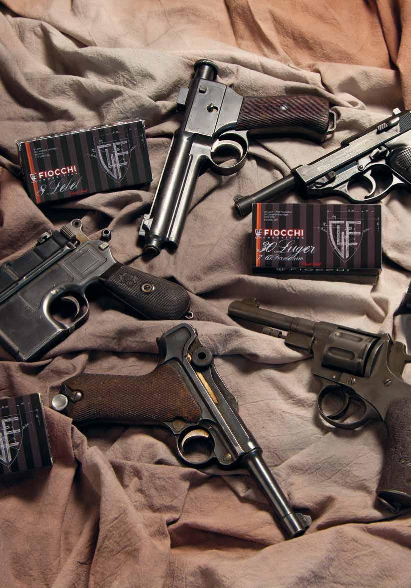 OLD TIME pistol and revolver pistole e revolver OLD TIME Fans of historical weapons can satisfy their passion with this range of traditional calibres that Fiocchi continues to propose and produce