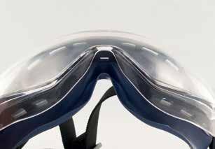 struttura in TPR per comfort ottimale Sistema di ventilazione indiretta Sovrapponibile a tutti gli occhiali