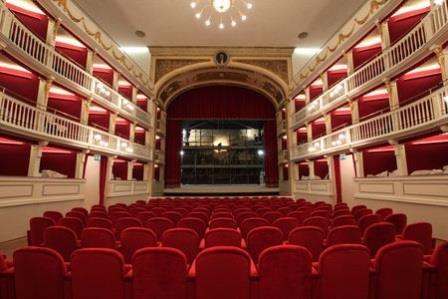 Mercadante organizza in collaborazione con il Teatro Mercadante di Altamura la III Rassegna Musicale per le scuole, che si svolgerà nei giorni 28-29-30 Marzo 2017 (selezioni), dalle ore 15.