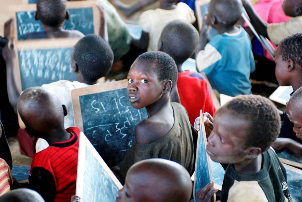 Emergenza educazione in Sud Sudan nelle contee di Ikotos e Torit Anno 2013 Fondazione AVSI www.avsi.