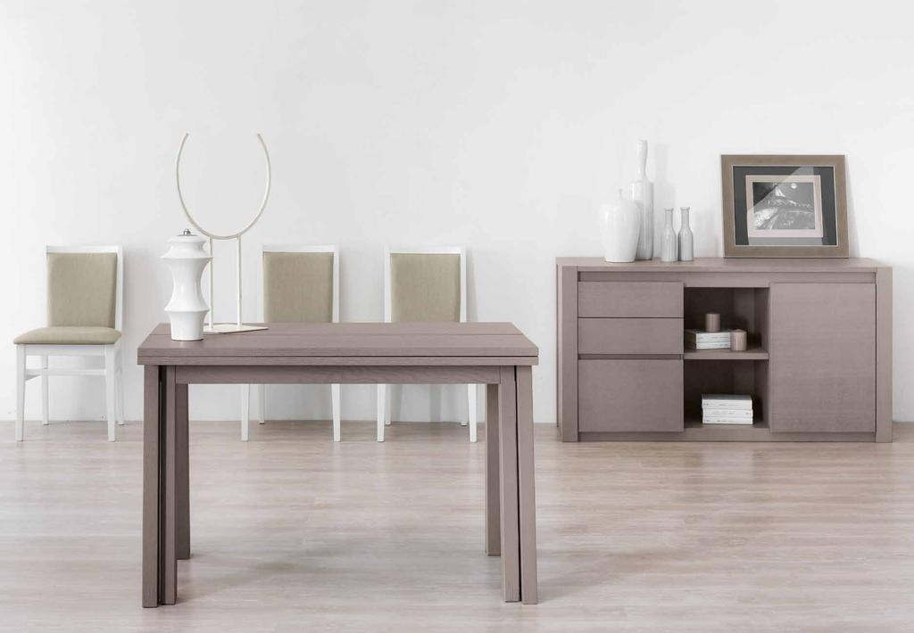 ART. LF 055 Tavolo in rovere sdoppiabile (chiuso L 120 H 79 P 80) ART. LF 404 Credenza 1 p.