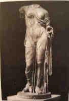 Statuetta di Afrodite tipo Louvre-Napoli, prima metà del I sec. d.c. marmo pentelico, h cm 118 Roma, Musei Capitolini, Centrale Montemartini, inv.