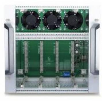 Codice Prodotto: 8900 L alimentatore progettato per i transmodulatori è di tipo switching autoventilato. Dispone di una doppia tensione 5V + 12V e di una corrente totale di 18 A.
