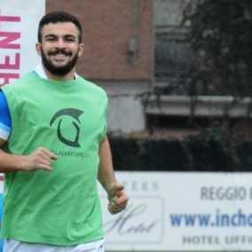 Donà vuole giustizia Marusso Stiamo subendo un ingiustizia di una dimensione inspiegabile 0 commenti 11 ore fa Il Rugby Reggio si guadagna la permanenza in Eccellenza per la prossima stagione,