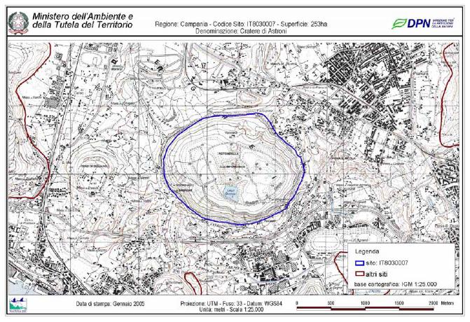 Fig 14: il SIC (tratto di colore blu) Cratere di Astroni Inquadramento geologico della caldera dei Campi Flegrei Il vulcano degli Astroni è situato nella parte nord-orientale della caldera dei Campi