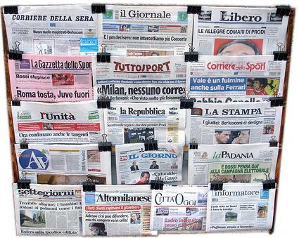 LA STAMPA: i quotidiani! Sono pubblicati giornalmente ed è possibile suddividerli per tipologia di testata in:!!!! provinciali regionali! La nuova Sardegna -!