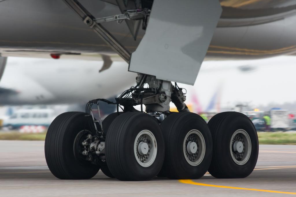 Airport Pavement Management System (APMS) Le Pavimentazioni sono un asset fondamentale per gli Aeroporti.