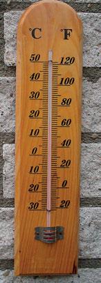 OCSE PISA Scale termometriche L'unitaÁ di misura della temperatura eá il grado centigrado o grado Celsius (si indica con C).