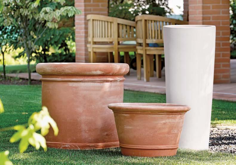 Terracotta Luxury Dalla linea Luxury una selezione della migliore produzione artigianale italiana anch essa realizzata in terra galestro. Prodotti fatti a mano in talia.