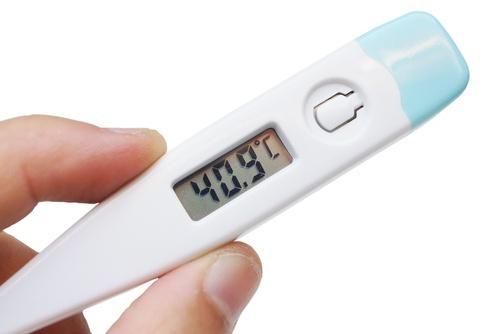 TEMPERATURA CORPOREA Temperatura ESTERNA (o di superficie) Temperatura INTERNA generalmente più alta di 0,5 C