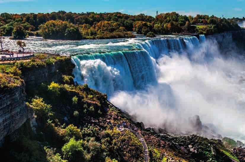 Best of the East Il Sogno Americano New york, le Cascate del Niagara, la modernissima Toronto e città ricche di storia come Washington D.C. e Philadelphia, l itinerario spazia fra i luoghi più celebri dell Est degli Stati Uniti con una puntata in Canada.