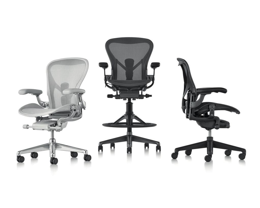 L evoluzione di una rivoluzione ergonomica Aeron Progettata da Bill Stumpf e Don Chadwick, 1994 Rivisitata da Don Chadwick, 2016 Quando i designer Bill Stumpf e Don Chadwick decisero di creare una