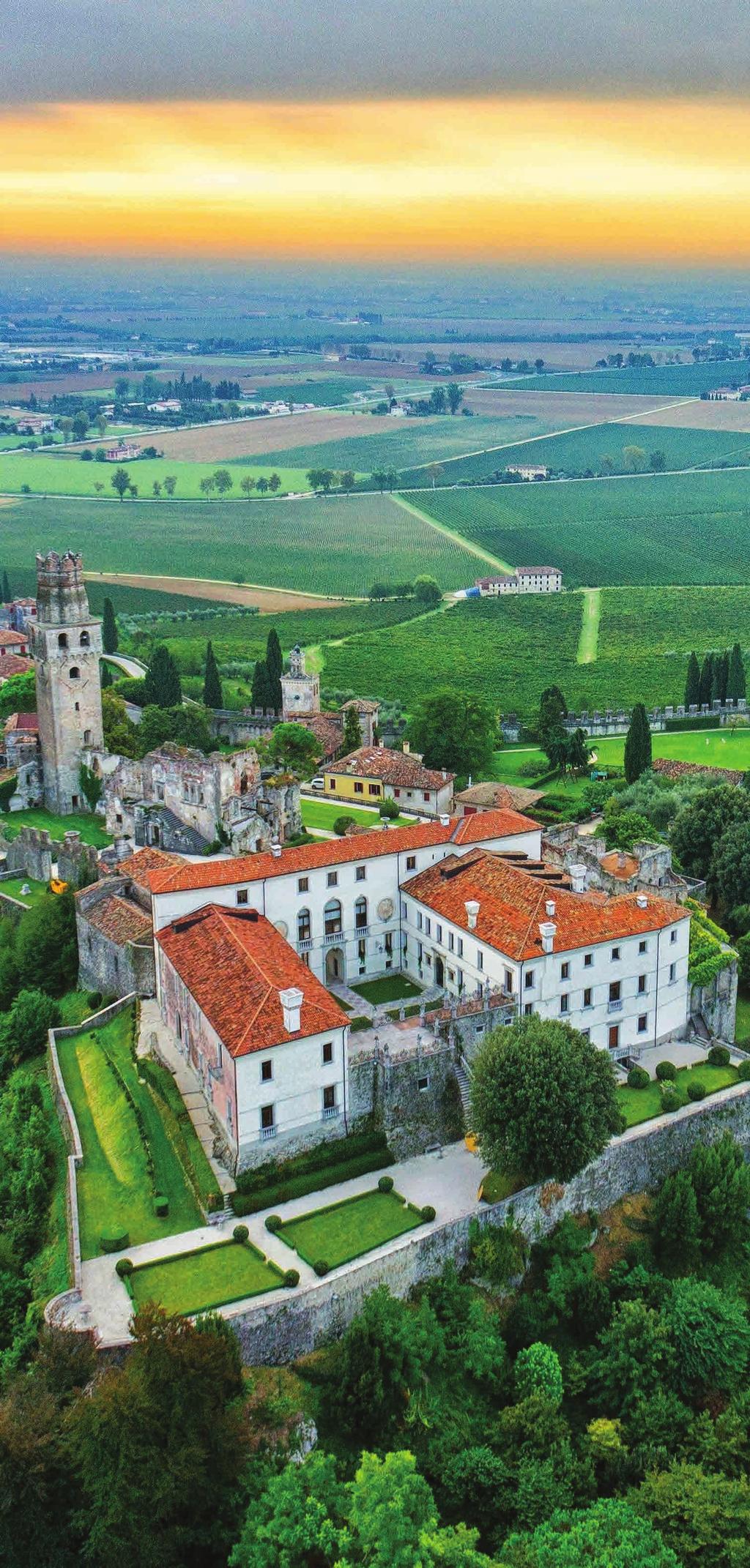 Vino in Villa è il più importante appuntamento annuale dedicato al Conegliano Valdobbiadene Prosecco Superiore DOCG.