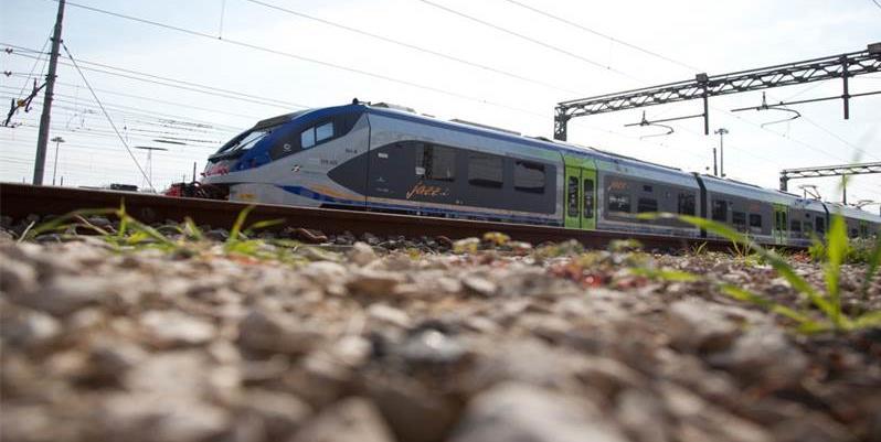 Gli interventi per il TPL: linea Bologna-Rimini Interventi per l armonizzazione dei servizi TPL-LH Forlì: ripristino del 1 binario e velocizzazione di arrivo e partenza treni Castel S.