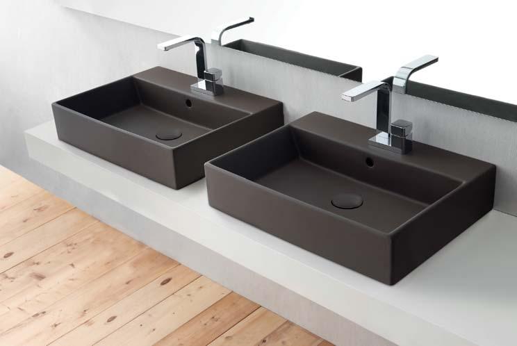 26 27 lavabo Smile 60 rettangolare Smile 60 rectangular washbasin finitura / finish Cacao lavabo Smile Square 100 Smile Square 100 washbasin finitura / finish Bianco / White modelli disponibili /