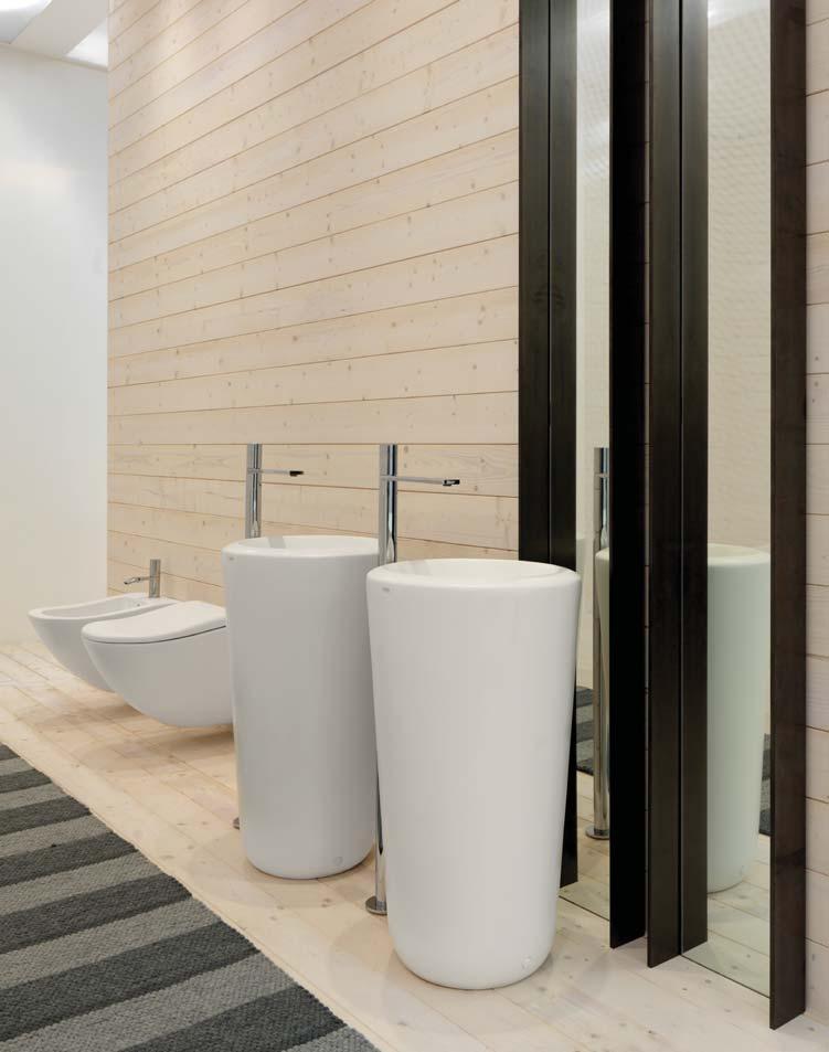 106 design Marco Piva collezione Fluid 107 wc sospeso / wall-hung wc 37 x 53 x 37h - FLVS finitura / finish