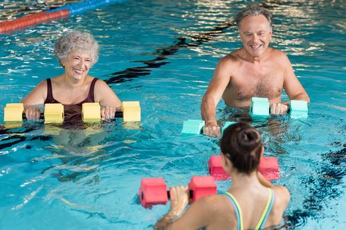 Riabilitazione Motoria GINNASTICA MEDICA IN ACQUA Il servizio è rivolto a persone con rachialgie su base artrosica, esiti di lombosciatalgie o interventi chirurgici ormai stabilizzati.