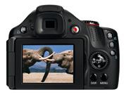 Partecipa all'azione con la fotocamera PowerShot SX40 HS.