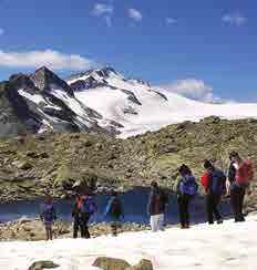 Naturale Adamello-Brenta. RIFUGIO MANDRON Città di Trento RIFUGIO STAVEL F.