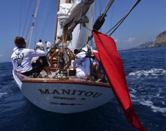 11. PREMI Trofeo della Fondazione Banco di Napoli al primo equipaggio assoluto.