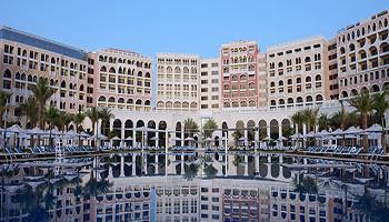 880 doppia a persona AED 8.945 singola The Westin Abu Dhabi Golf Resort & Spa 5 * USD 1.670 doppia a persona USD 2.